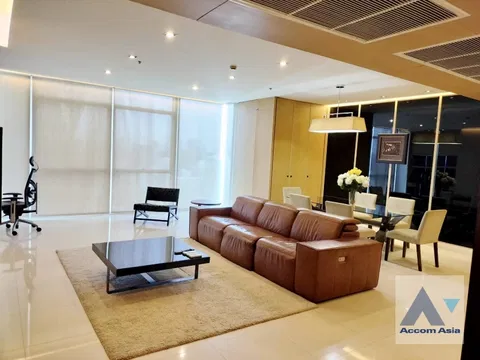 🔼🔽 AccomA 📩 Athenee Residence  