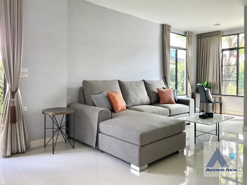 รูป 🔼🔽 AccomA 📩 Wood-clad modern condo with minimalist aesthetic (AA40726) - รูปที่ 3/20