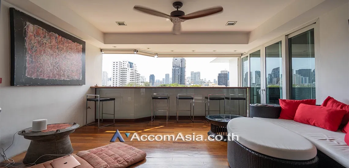 picture 🔼🔽 AccomA 📩  Stylish condominium with skyline view and bold interiors in Thong Lo (AA31037) - 6/18