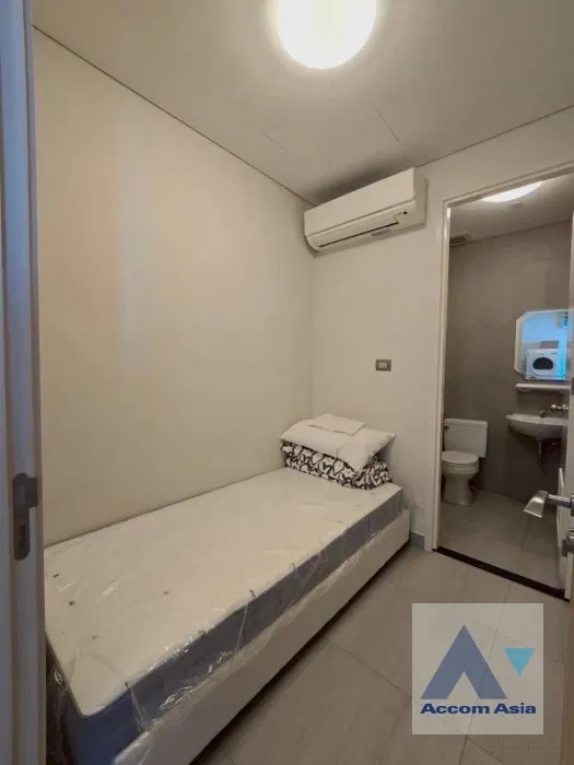 picture 🔼🔽 AccomA 📩 Huge Terrace,Penthouse 4 BR Condominium @Sindhorn Residence (AA43838) - 16/20