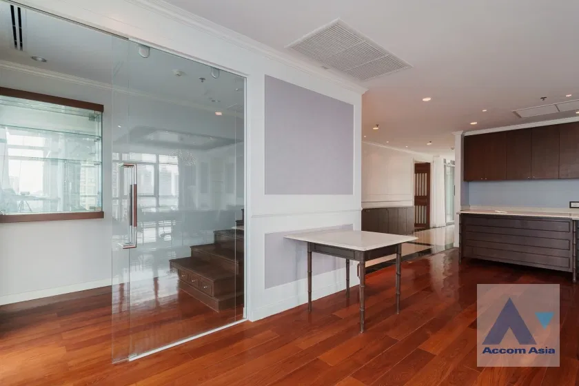 picture 🔼🔽 AccomA 📩 Penthouse,Huge Terrace 5 BR Condominium @The Madison (AA41519) - 15/20