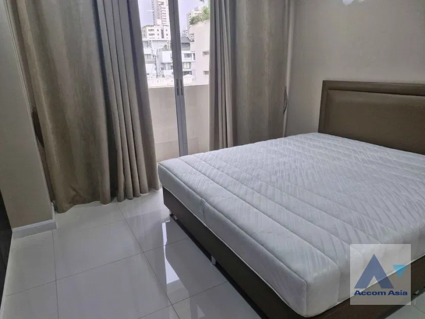 picture 🔼🔽 AccomA 📩 Fully Furnished,Newly renovated 3 BR Condominium @D.S. Tower 2 (AA27998) - 9/13