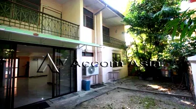 เช่าบ้านเดี่ยว ซอยทองหล่อ (สุขุมวิท 55) : 🔼🔽 AccomA 📩  2 BR House in Khlong Ton Nuea (1718226)