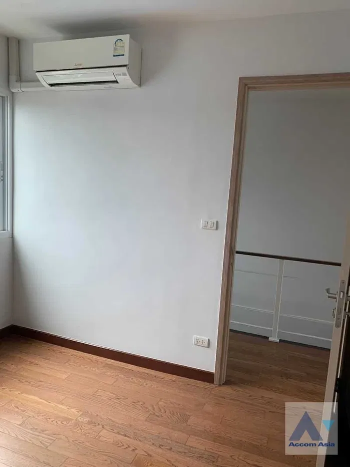 picture 🔼🔽 AccomA 📩  3 BR Townhouse @Cote Maison Rama 3 (AA36411) - 9/14