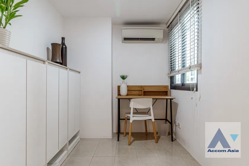 picture 🔼🔽 AccomA 📩 Pet-friendly, Fully furnished 3 Beds in Low-Rise building For sale and rent at Baan Ananda (29822) - 11/20
