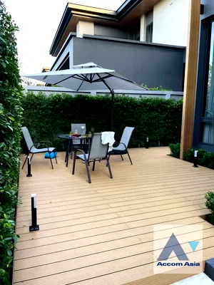 Houses for rent Srinagarindra Road : 🔼🔽 AccomA 📩  Bright Elegant Home with Garden Corner (AA43834)