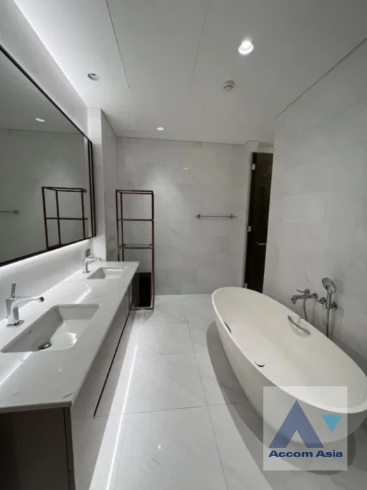 รูป 🔼🔽 AccomA 📩  2 BR Condominium @The Residences at Sindhorn Kempinski Hotel Bangkok (AA44010) - รูปที่ 19/20