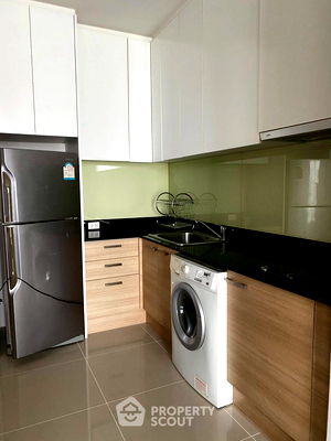 คอนโดให้เช่า : คอนโด 2-ห้องนอน ที่ เซอร์เคิล คอนโดมิเนียม ใกล้ MRT เพชรบุรี (ID 2284590)