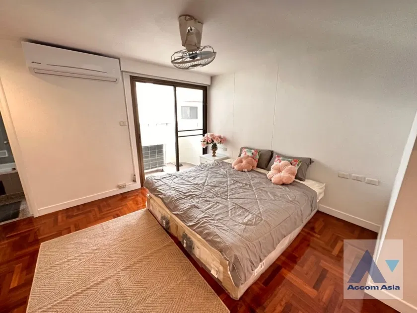 picture 🔼🔽 AccomA 📩  5 BR Townhouse @A Homely Place Residence (AA35845) - 10/20