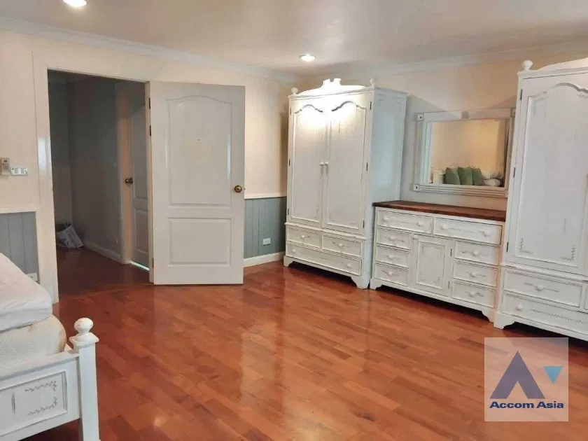 picture 🔼🔽 AccomA 📩  4 BR House @Fantasia Villa 3  (AA41631) - 10/10