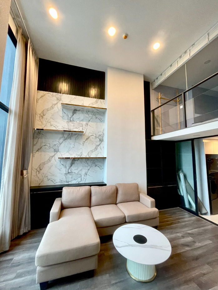 รูป 🎉 ให้เช่า! KnightsBridge Space พระราม 9 (Duplex ชั้นสูง วิวสวย)  ห้องสวย พร้อมเฟอร์ + เครื่องใช้ไฟฟ้าครบ เข้าอยู่ได้ทันที - รูปที่ 2/17