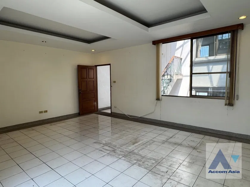 รูป 🔼🔽 AccomA 📩  5 BR Townhouse in Phra Khanong Nuea (AA43747) - รูปที่ 10/20