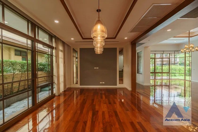รูป 🔼🔽 AccomA 📩 Luxury home with grand interiors in Sukhumvit (AA41875) - รูปที่ 8/20