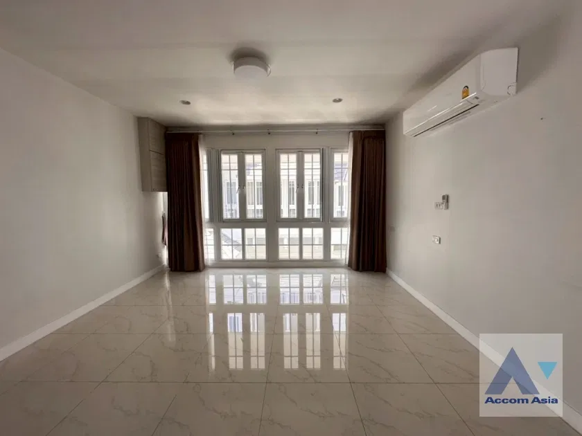 รูป 🔼🔽 AccomA 📩 Common Pool 4 BR House in Klong Tan (AA25249) - รูปที่ 8/20