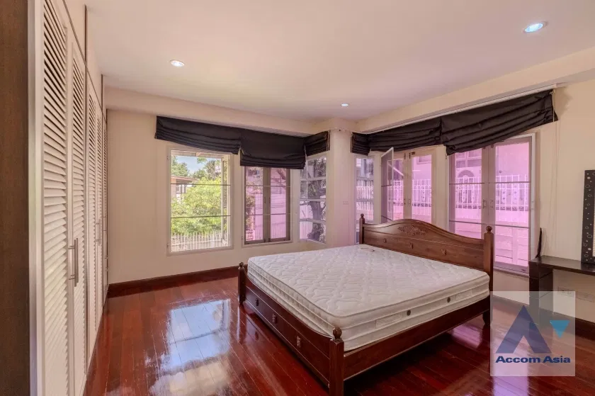 รูป 🔼🔽 AccomA 📩 Detached house for rent with private garden in Sukhumvit, Bangkok near BTS Ekkamai (1713519) - รูปที่ 13/20