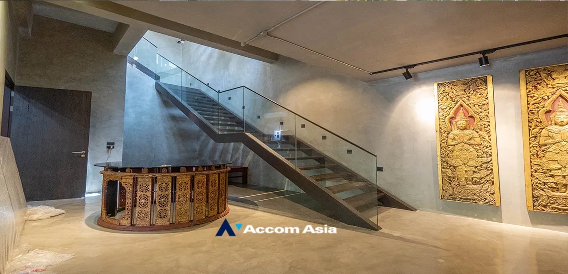 รูป 🔼🔽 AccomA 📩 Private Swimming Pool 5 BR House in Khlong Tan Nuea (AA27219) - รูปที่ 14/20