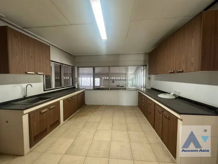 picture 🔼🔽 AccomA 📩  3 BR House @Panya Pattanakarn Village (AA41965) - 6/15
