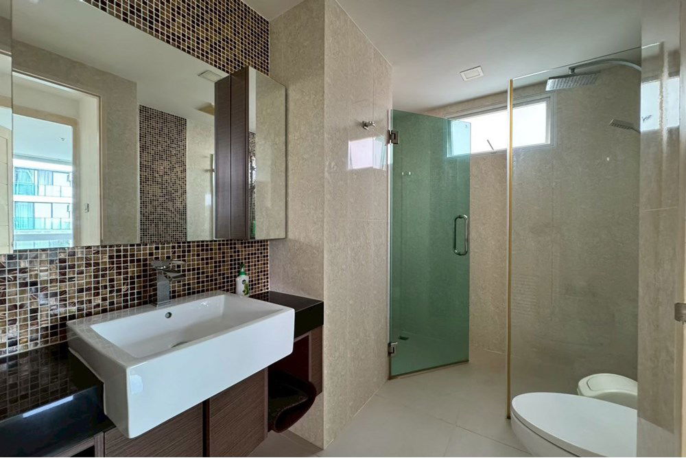 picture [920611001-377] Urban Oasis Condo in Pattaya - 1BR, Great Amenities - 23/29