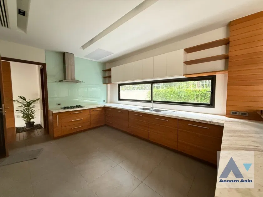 รูป 🔼🔽 AccomA 📩  Contemporary Tropical Home with Pool and Garden Views (AA43456) - รูปที่ 9/20