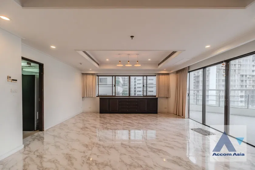 รูป 🔼🔽 AccomA 📩 Elegant duplex condominium with pool on balcony and skyline views (2012701) - รูปที่ 2/20