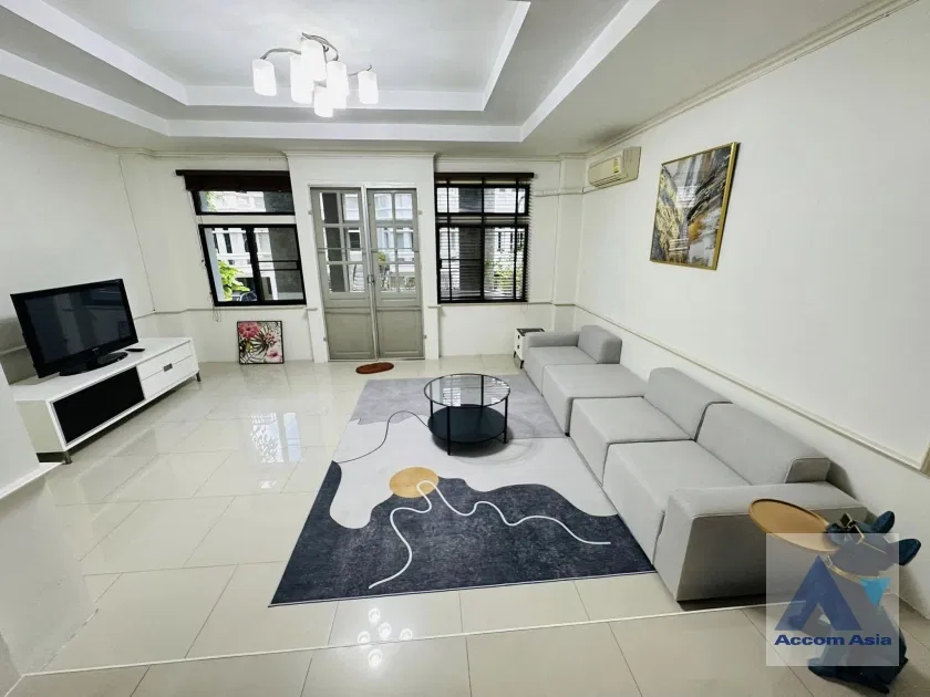 picture 🔼🔽 AccomA 📩  4 BR Townhouse @Chicha Castle (AA39993) - 4/15