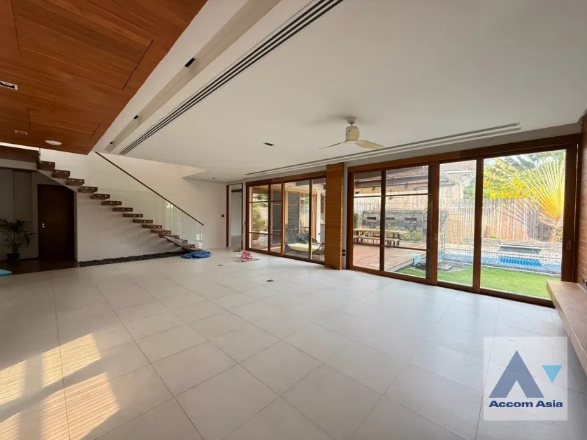 รูป 🔼🔽 AccomA 📩  Contemporary Tropical Home with Pool and Garden Views (AA43456) - รูปที่ 3/20