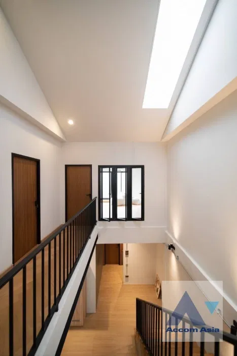picture 🔼🔽 AccomA 📩 2-Storey Modern house in Moo Baan Klongtan Nivet (AA43873) - 8/20