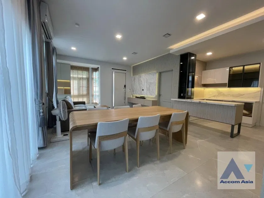 รูป 🔼🔽 AccomA 📩 Fully furnished detached house in compound for rent in Pattanakarn, Bangkok at Mantana Bangna-Wongwaen (AA38405) - รูปที่ 3/14
