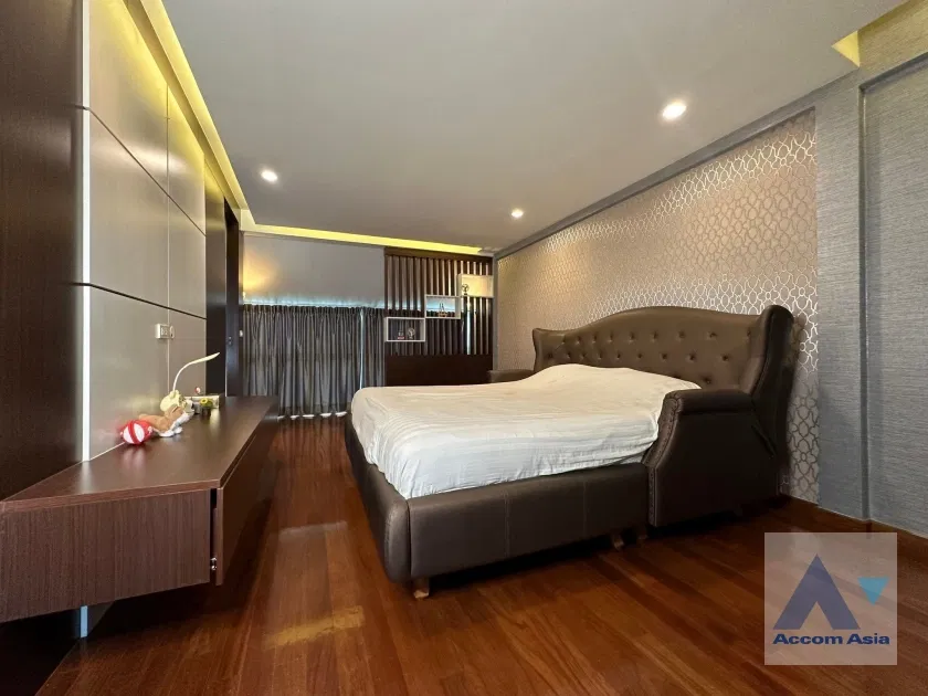 picture 🔼🔽 AccomA 📩  3 BR Townhouse in Thung Wat Don (AA42178) - 9/20