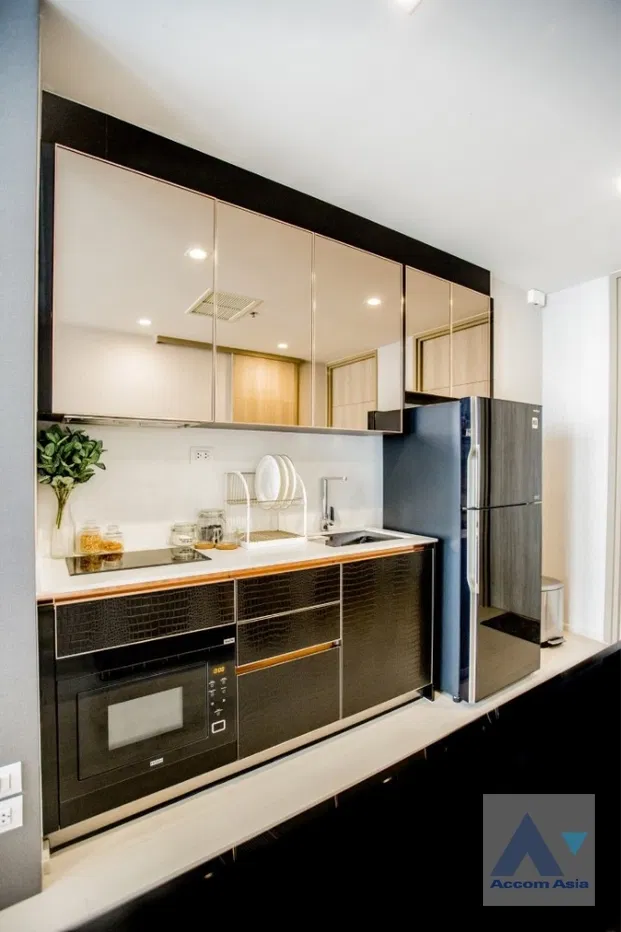 รูป 🔼🔽 AccomA 📩  2 BR Condominium @Noble Ploenchit (AA33699) - รูปที่ 4/10