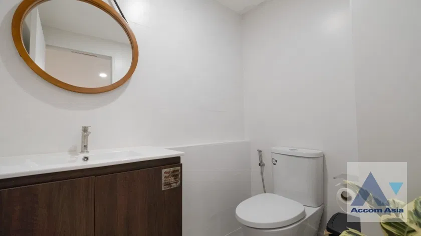 picture 🔼🔽 AccomA 📩  Newly renovated townhome 4 beds for rent in Sukhumvit, Bangkok near BTS Phra khanong (AA33050) - 15/20