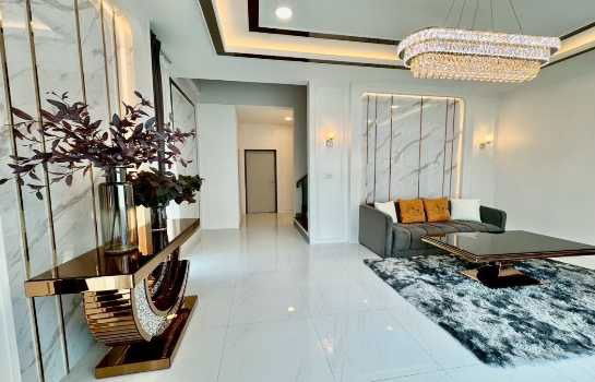 รูป ขายด่วน: บ้านหรู The City Bangna 76 ตร.ว. ใกล้เมกะบางนา เฟอร์นิเจอร์ครบ พร้อมเข้าอยู่ - รูปที่ 3/12