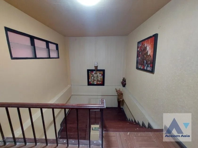picture 🔼🔽 AccomA 📩  4 BR Townhouse in Phra Khanong Nuea (AA36700) - 14/16
