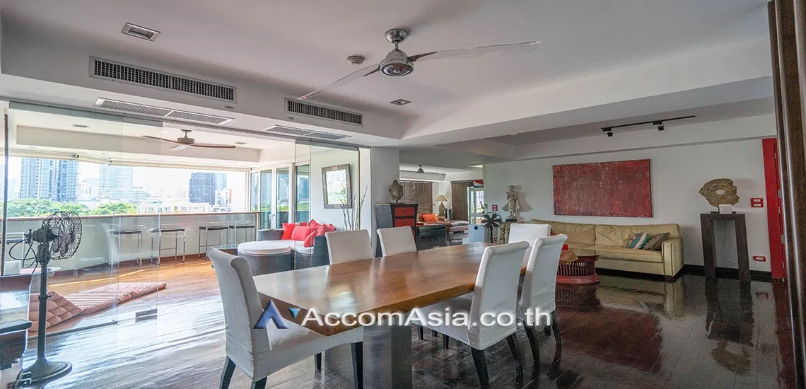 picture 🔼🔽 AccomA 📩  Stylish condominium with skyline view and bold interiors in Thong Lo (AA31037) - 8/18