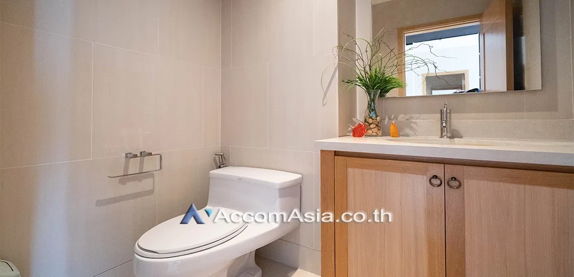 รูป 🔼🔽 AccomA 📩 Corner Unit 2 BR Condominium @The Emporio Place (1517349) - รูปที่ 8/9