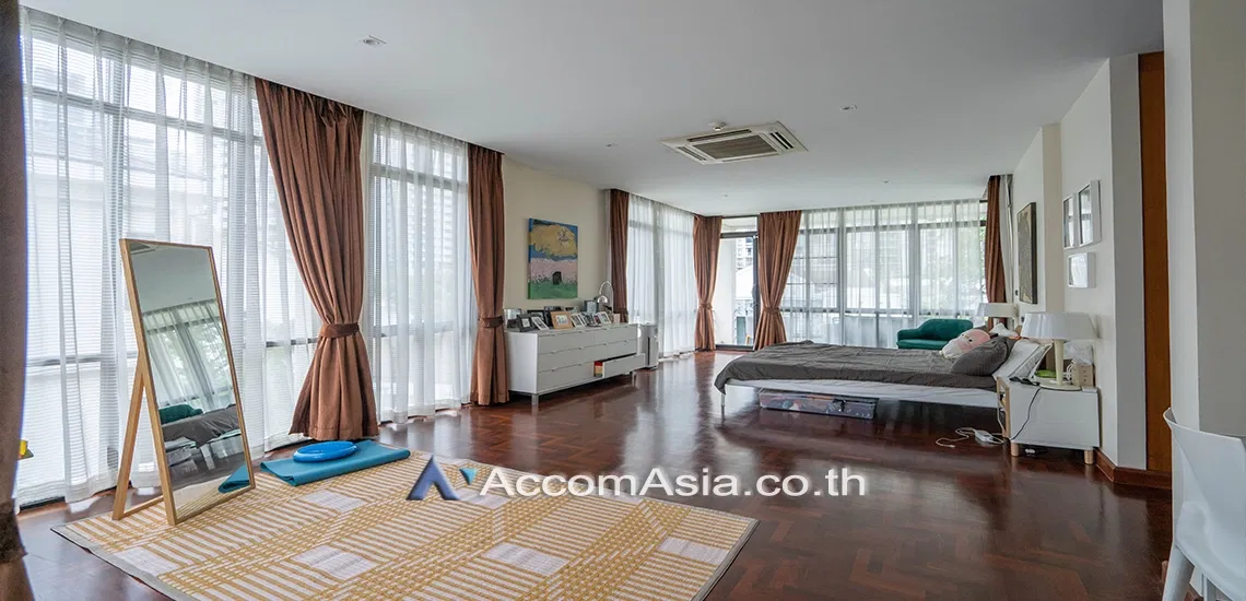 picture 🔼🔽 AccomA 📩  Minimalist Box-Shape Home with Natural Light and Utility Room (AA13422) - 12/20