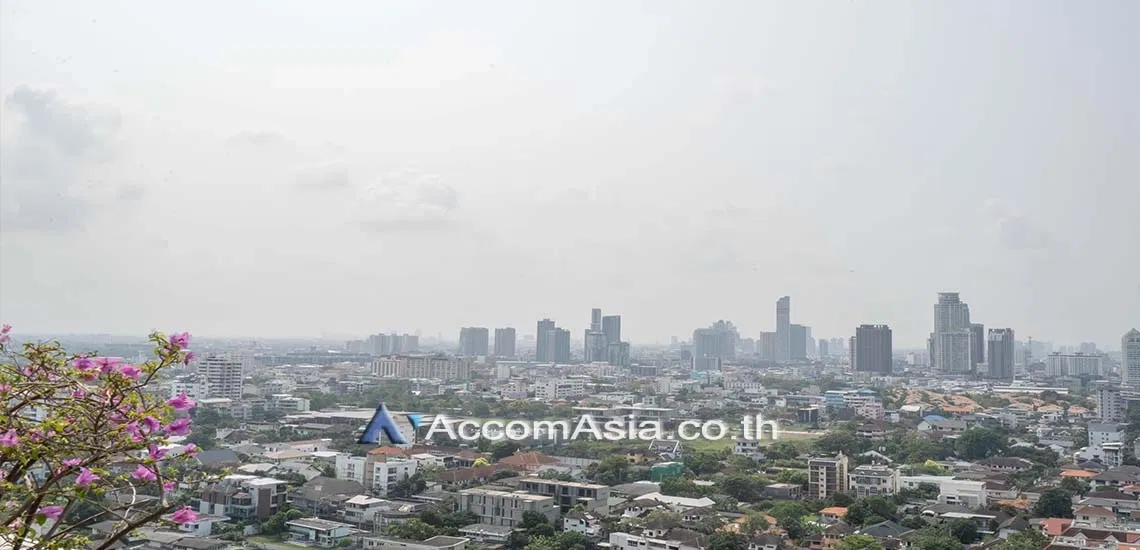 picture 🔼🔽 AccomA 📩 Huge Terrace 4 BR Condominium @La Cascade (25485) - 9/14