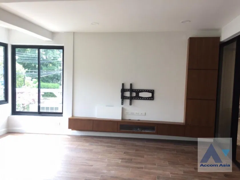 รูป 🔼🔽 AccomA 📩 Pet friendly 3 BR House in Thung Maha Mek (AA43786) - รูปที่ 18/20