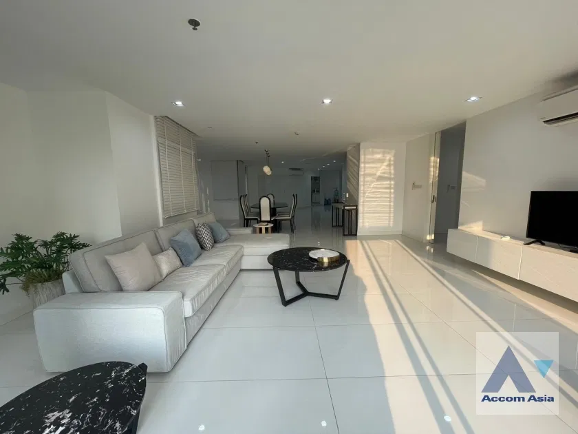 picture 🔼🔽 AccomA 📩 Big Balcony 2 BR Condominium @Crystal Garden (AA40440) - 4/15