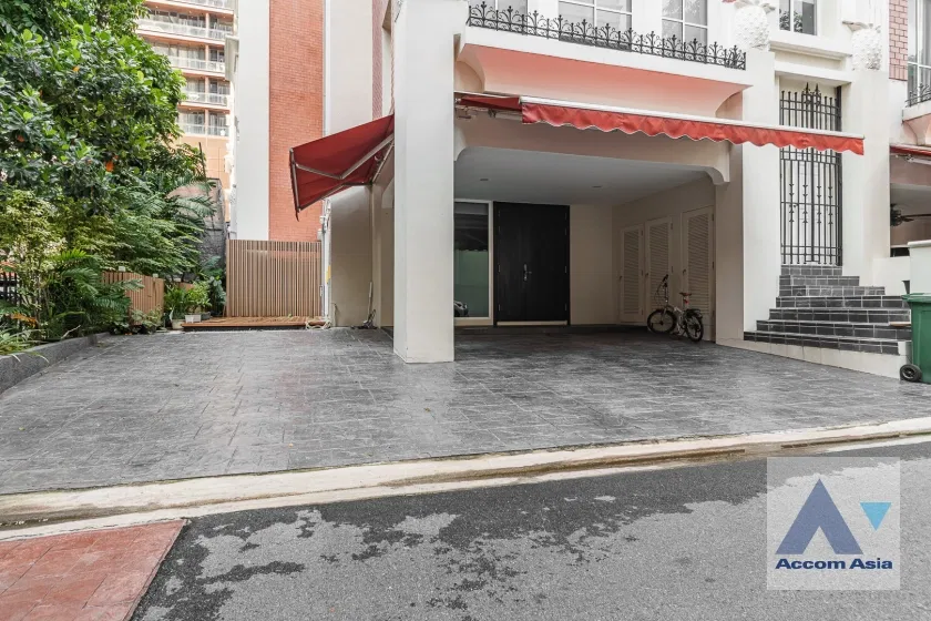 picture 🔼🔽 AccomA 📩 Elegant classic-modern home in Baan Klang Krung Thonglor, thoughtfully designed for family living (AA41925)  - 4/20
