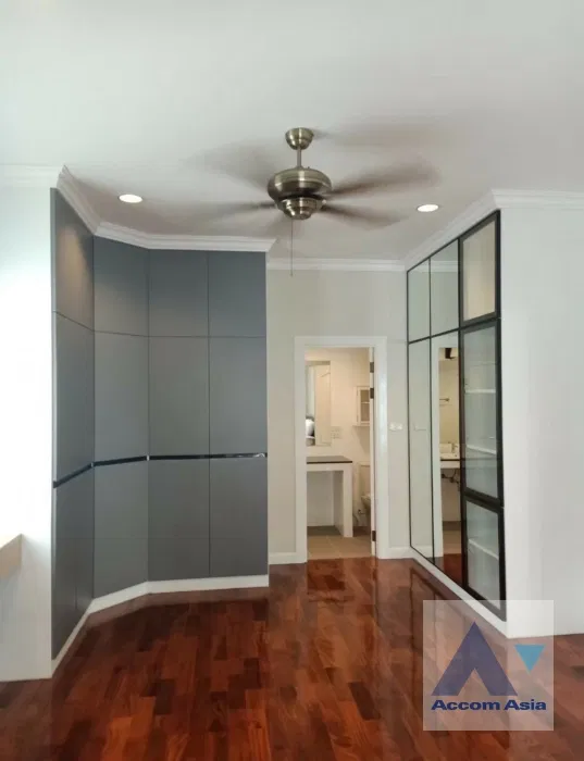 picture 🔼🔽 AccomA 📩  4 BR House @Fantasia Villa 4 (AA28365) - 12/13