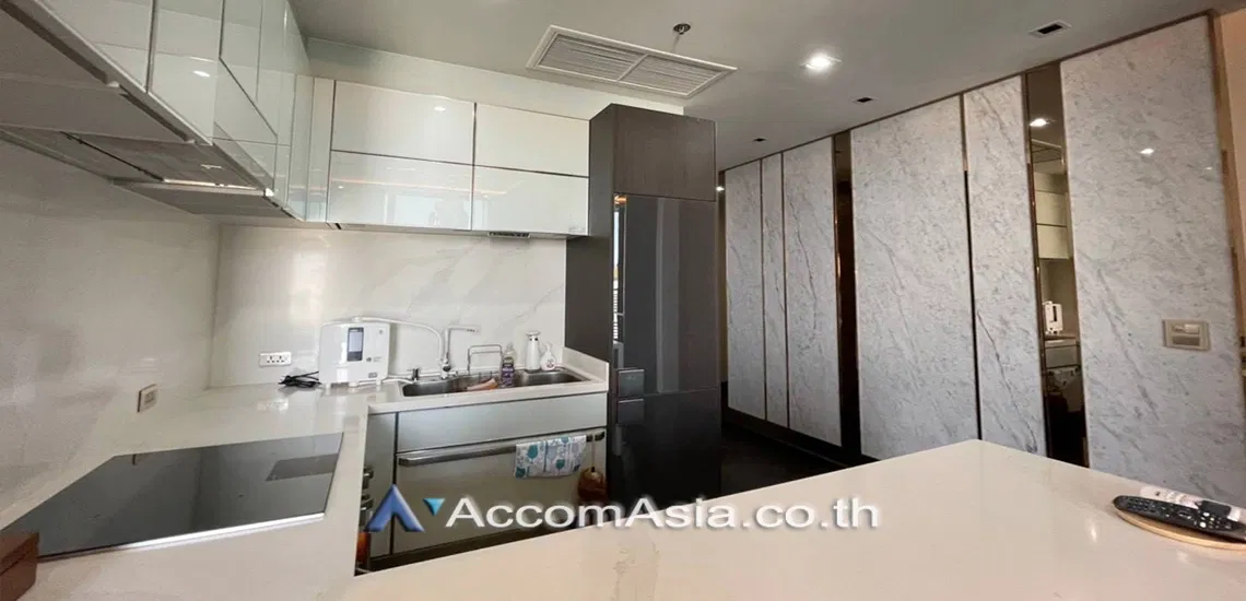 รูป 🔼🔽 AccomA 📩  3 BR Condominium @Noble Ploenchit (AA30075) - รูปที่ 8/16