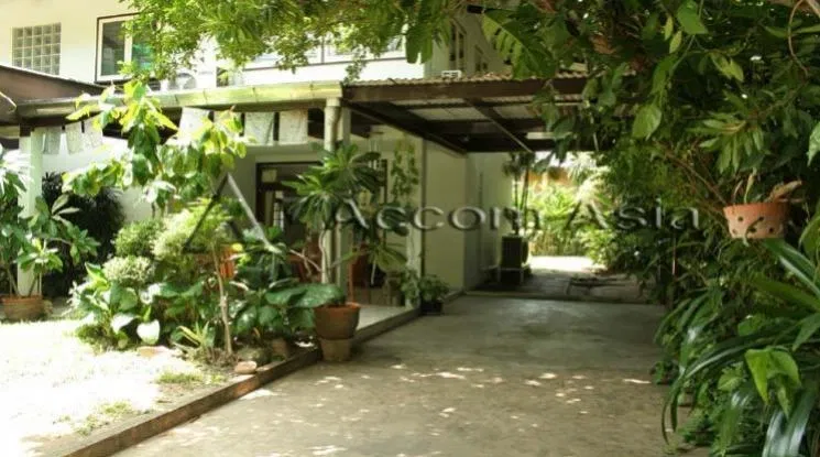 รูป 🔼🔽 AccomA 📩  3 BR House in Khlong Ton Nuea (90250) - รูปที่ 1/9