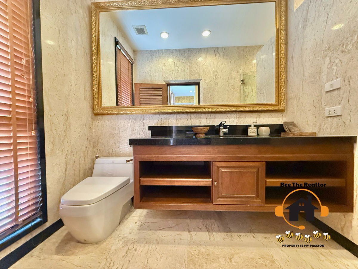 รูป ให้เช่า บ้านหรู พัทยา ขนาด 3 ห้องนอนที่ นาจอมเทียน - รูปที่ 29/41