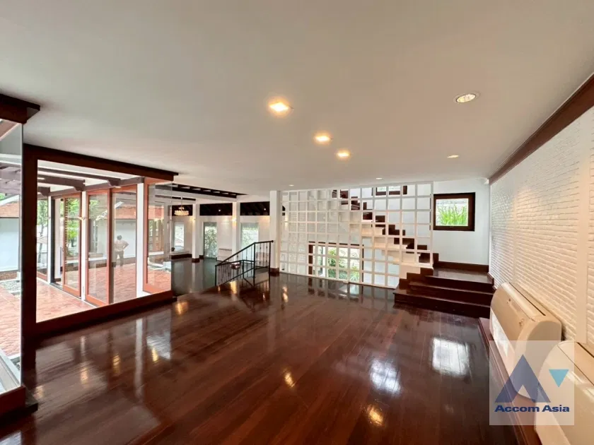 picture 🔼🔽 AccomA 📩 Unique traditional Thai House For rent, near BTS Phrom Phong (AA21645) - 4/20