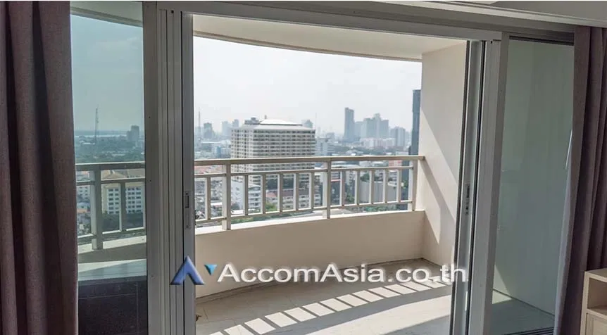รูป 🔼🔽 AccomA 📩 Classic-style condo with large layout and natural breeze in Sathorn (AA19681) - รูปที่ 7/19