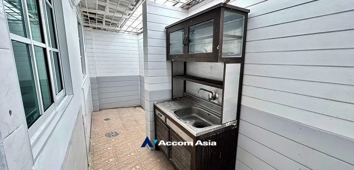 รูป 🔼🔽 AccomA 📩 Home Office 3 BR House in Phra Khanong Nuea (2514094) - รูปที่ 13/13