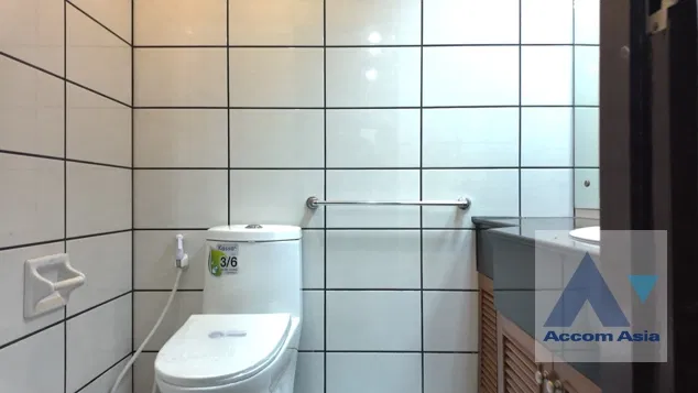 picture 🔼🔽 AccomA 📩 Home Office,Pet friendly 4 BR House in Khlong Ton Nuea (11007401) - 8/20