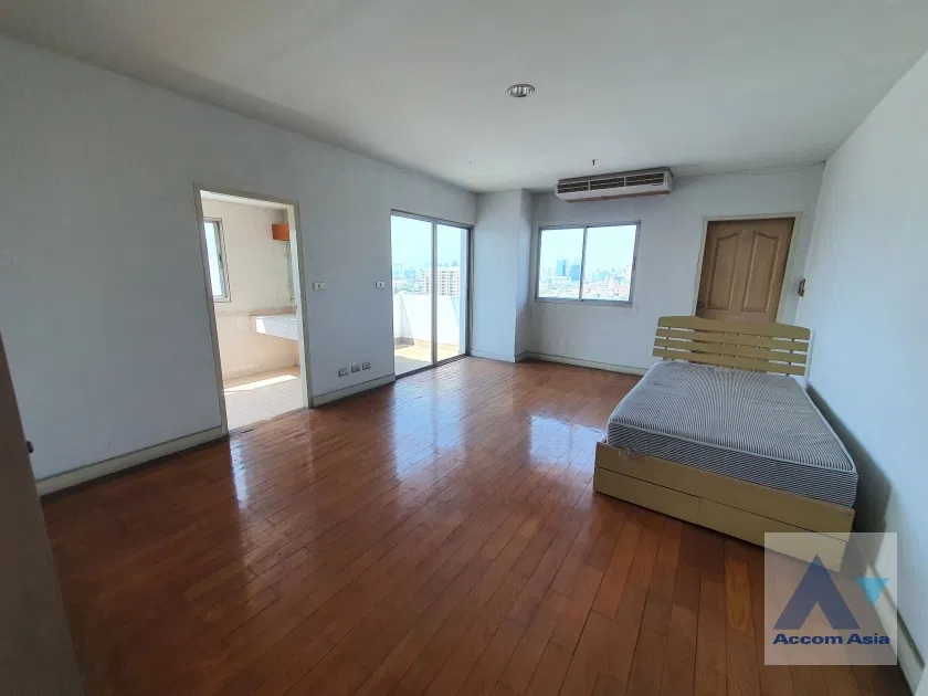 รูป 🔼🔽 AccomA 📩  3 BR Condominium @The Executive Regent (AA30708) - รูปที่ 8/15