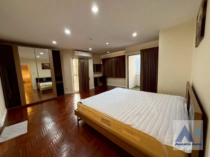 picture 🔼🔽 AccomA 📩  2 BR Condominium @Silom Condominium (AA32689) - 7/11
